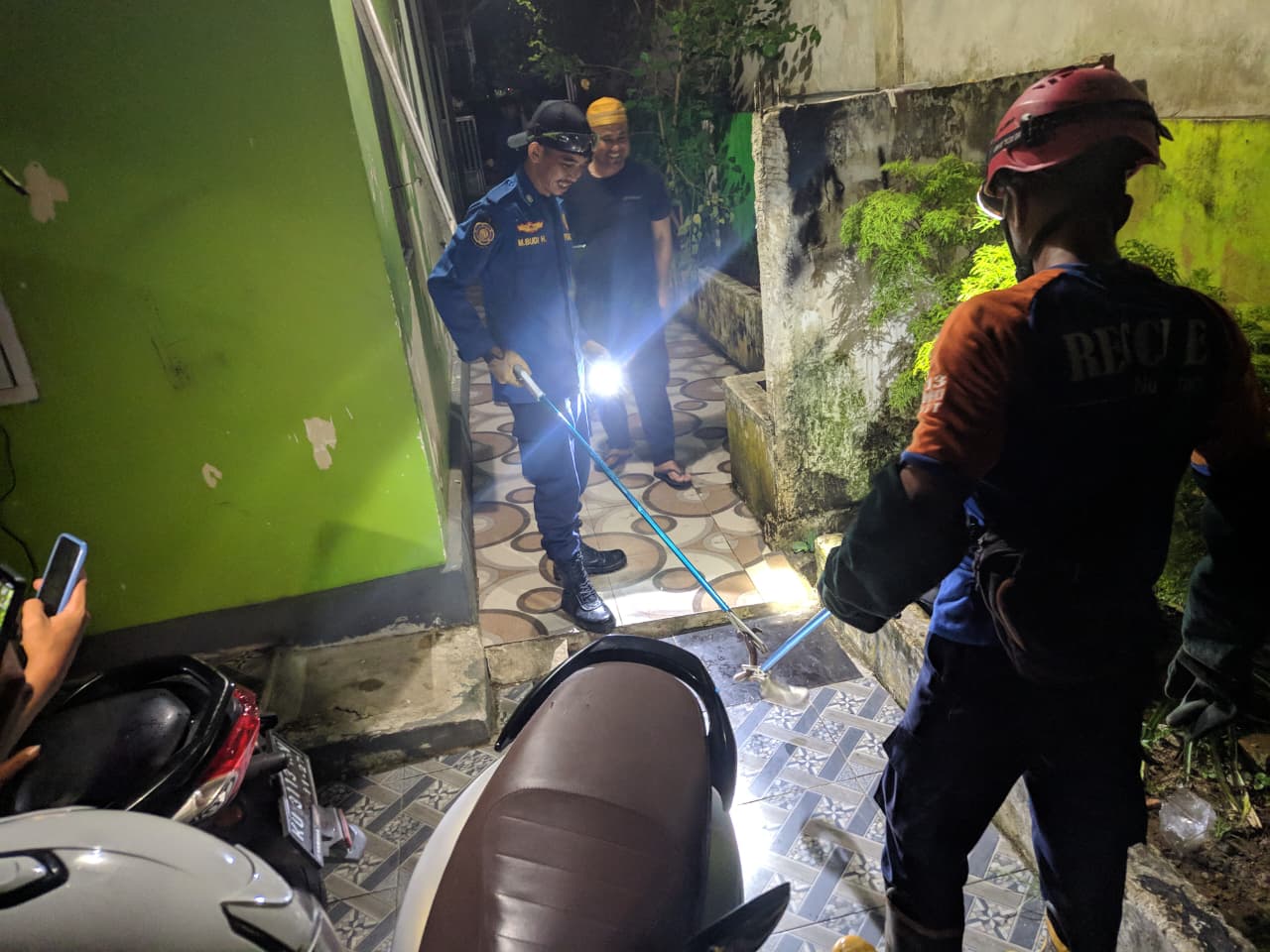 BERITA GAMBAR SIMPATIK